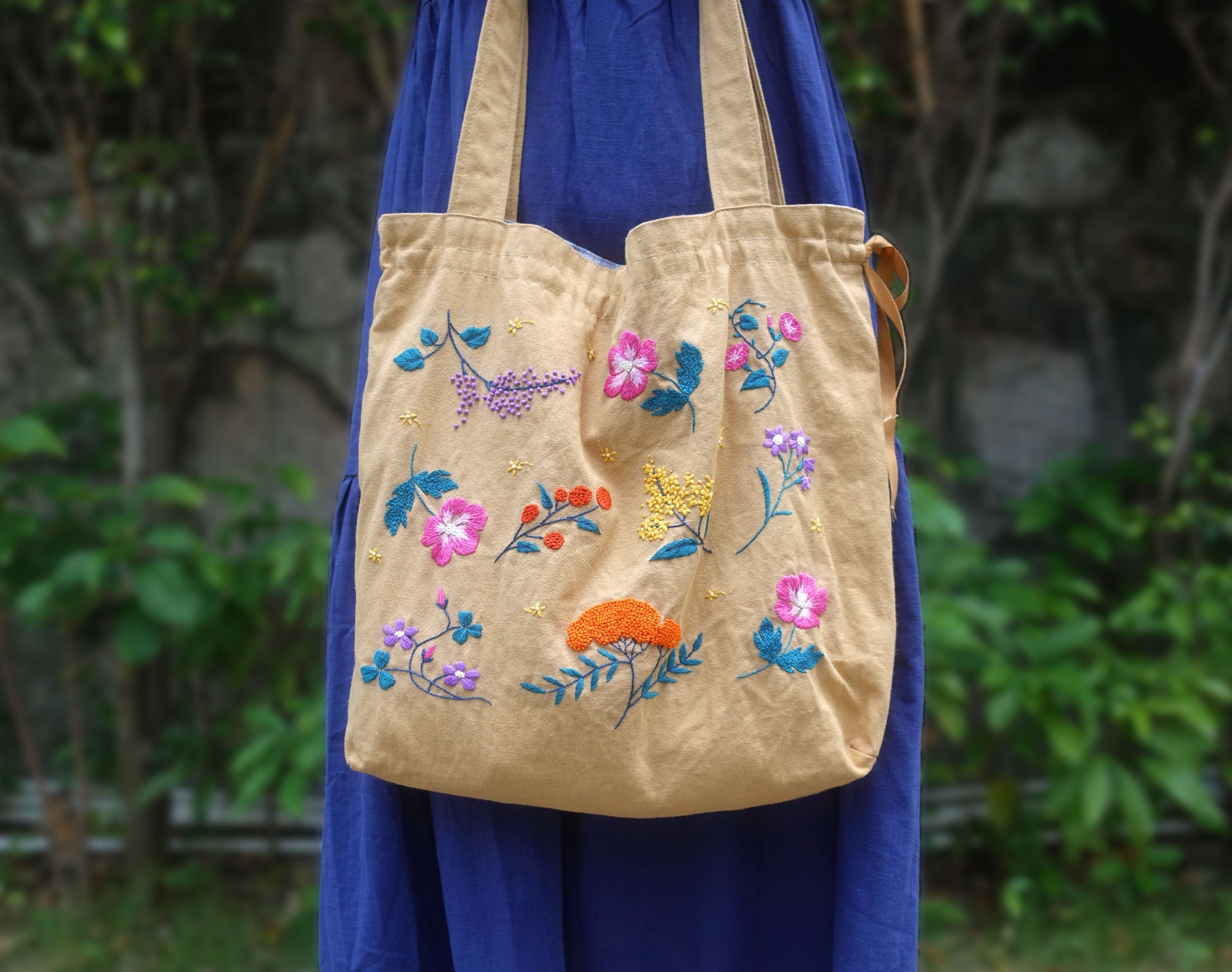 フラワートートハンド刺繍キット、カーキハンドバッグ