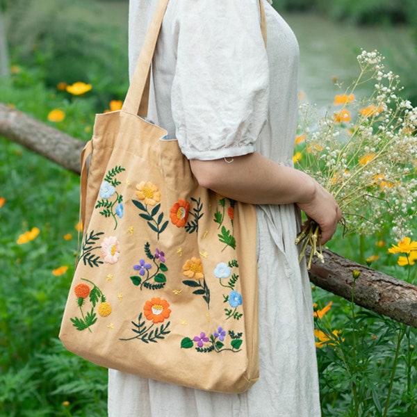 Flower Tote Hand Embroidery Kit, Khaki Handbag/Shoulder/Sewing/Bag with Floral Embroidery Pattern, Beginner Needlework Kit, Gift for Her