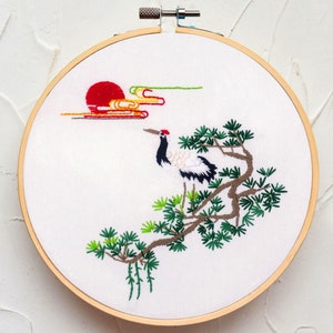 Beginner Embroidery Kit, Chinese Embroidery Pattern, Pine trees, Cranes, Sunrise, Bird, Embroidery Landscape Kit, Adults DIY Craft Kit-8in