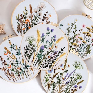 Wildflowers Plants Hand Embroidery Kit for Beginners,Modern Botanical Floral Embroidery Kit,Learn to Embroidery Needlepoint Kit-8in