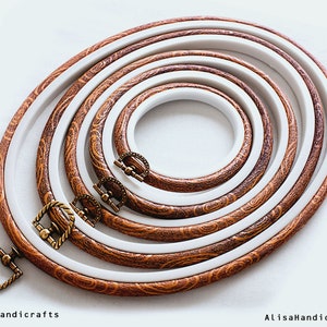 Oval Flexi Holzmaserung Stickrahmen, Retro Kreuzstich Stickrahmen, Holzimitat Stickrahmen für handgestickte Displays - 5 Größen