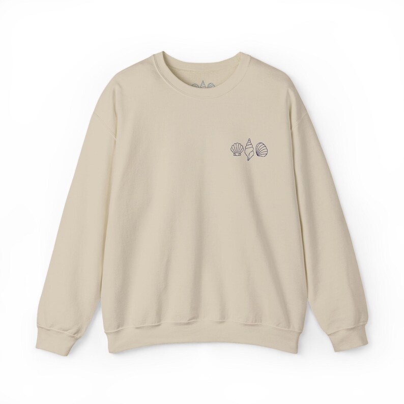 Sweatshirt mit Muschelstickerei, maritimer Rundhalspullover, Strandpullover, Küstenkleidung, Geschenk für Meeresliebhaber Bild 3