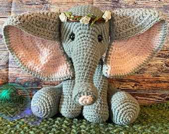 Everly the Elephant Crochet PDF Pattern ONLY--ENGLISH