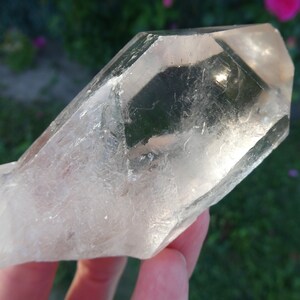 MASTER HEALER Extra HELDER kwarts/ruwe, glazige, glanzende laser/prachtig bergkristal/ verhef je energie tot het hoogste/ belangrijke kristalafdrukken