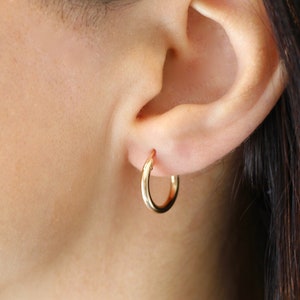 Mia Hoops 14K gold filled • Small Chunky Thick hoops 14K gold filled earrings, • chubby delicate boho minimalist • 15mm
