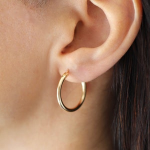 Marni Hoops 14K gold filled earrings · chubby delicate boho minimalist chunky ·  gold hoops 22mm