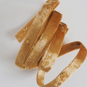 Ruban de velours doré - ruban d'étoiles 10 mm 3/8 pouces ruban de paillettes pour emballer des cadeaux Ruban de décoration de fête de vacances de guirlande de Noël avec des étoiles