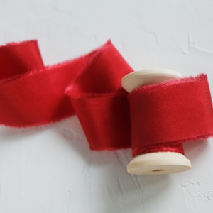 Fita de seda vermelha clássica, fita vermelha, fita tingida à mão, laços de enfeites de Natal, fita de seda para convite de casamento, buquê de noiva - 3 jardas