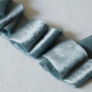 Azul índigo, cinta de seda de terciopelo, cinta de terciopelo teñida a mano azul - diferente ancho disponible, para invitación, votos de boda, ramos