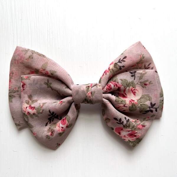 Shabby Chic print Chiffon bow on alligator clip