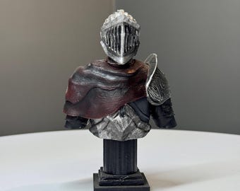 Alva Dark Souls Hand-Painted Resin Figure – 5.5" Collectible Statue | 3D Printed Details, Gamer Gift
