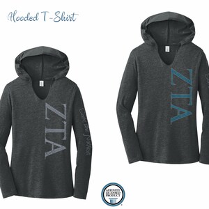 ZTA Zeta Tau Alpha Sideways Letras camiseta con capucha
