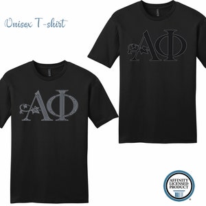 Camiseta Alpha Phi Letters Unisex