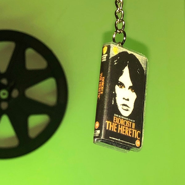 EXORCIST 2 - VHS mini keychain