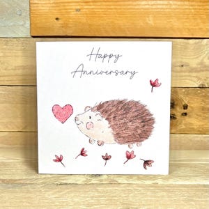 d'anniversaire personnalisée pour hérisson | carte de joyeux anniversaire, carte d'anniversaire de mariage, carte de voeux d'anniversaire, illustration de hérisson