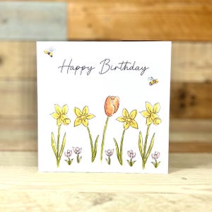 Personalisierte Frühlingsblumen Geburtstagskarte | Blumen Geburtstagskarte, Mama Geburtstagskarte, Frauen Geburtstagskarte, Damen Geburtstagskarten, Krokus Blume
