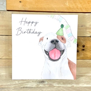 Carte d'anniversaire personnalisée drôle de Staffy | amant de staffy, carte d'anniversaire de chiens, chapeau de fête d'anniversaire de chien, bull terrier de staffie, pour lui