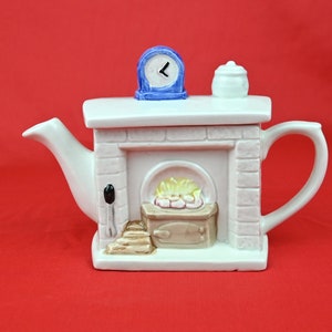 Vintage Ornamental Teapot - Fire Place - Decorative Teapot