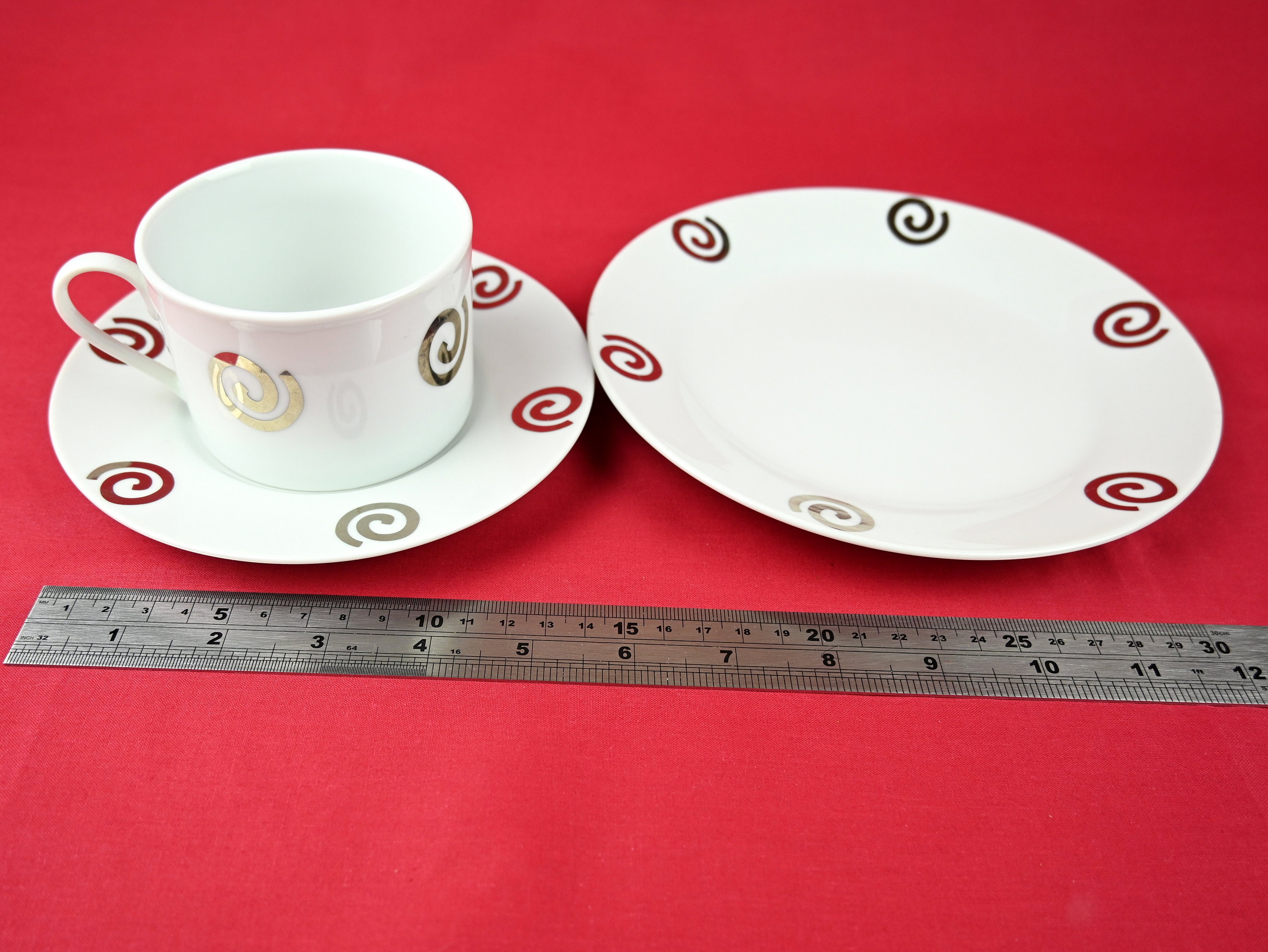 Vintage Cups Saucers and Side Plates Set of Three Etsy UK