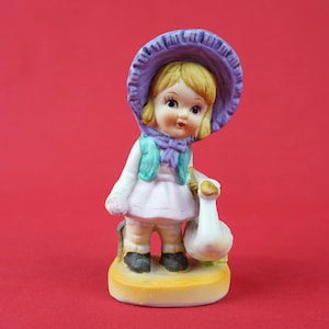 Vintage Girl Figurine - Girl with Goose - Kitsch - Mid Century