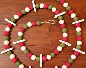 Hand Painted Wood Bead Christmas Card/Photo Garland