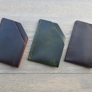 Cartera minimalista de cuero para tarjetas
