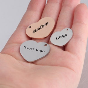 Custom Charm love heart pendant custom jewelry Personalized Charm Stainless Steel Laser Engraved logo Charm beads for jewelry making kw1893w