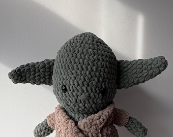 Szydełkowana pluszowa kosmita – ręcznie robiona szenilowa amigurumi, dekoracja science fiction