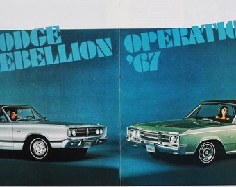 Autoadvertentie van 2 pagina's 1967 Dodge Coronet / Monaco (chrysler motor company klassieke oude fotoafdruk advertentiebrochure dealer dealerschap amerikaans)
