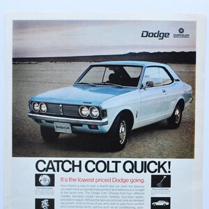 Große Auto-Werbung 1971 Dodge Colt (motor company classic altes Fotoreklame-Teiledruck-Broschüre Händlerhändler america Chrysler Auto)