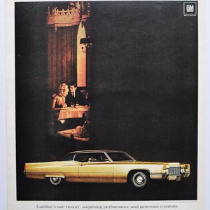 Grote autoadvertentie 1969 Cadillac Coupe DeVille (motorbedrijf klassieke oude fotoadvertentie onderdelen gedrukte brochure GM General Motors dealer auto)