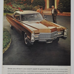 Auto Ad Cadillac (Motoren Firma Klassiker altes Foto Werbebroschüre Poster Händler Autohaus Teile Foto Original GM US Auto American)