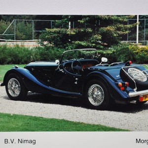 Foto Morgan 4/4 (Autopresse Fotografie Bild Autounternehmen Luxus Händler Broschüre Druck Poster England british classic oldtimer auto uk)