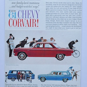 Grote autoadvertentie 1961 Chevrolet Corvair (GM General Motors Company klassieke oude fotoadvertentie onderdelen gedrukte brochure dealer dealer auto)