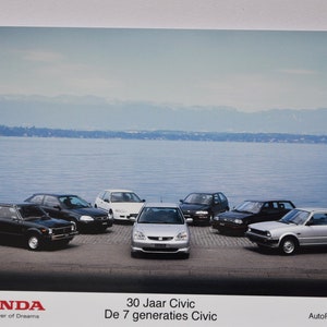 Foto Motorrad 7 Generationen (Autopresse Fotografie Bild Autounternehmen Luxus Händler Händler Broschüre Verkaufsposter Druck japanisch)