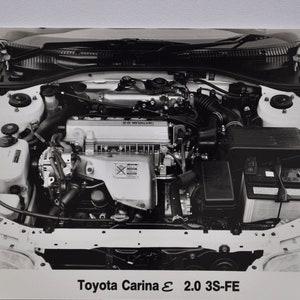 Foto Toyota Carina E 2.0 3S-FE Motor (autopers foto foto autobedrijf luxe dealer dealer dealer verkoop print Japans)