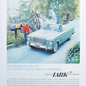 Grande pubblicità per auto Studebaker Lark del 1960 (azienda automobilistica, vecchia foto classica, pubblicità, brochure stampata, concessionario classico, auto, automobile)