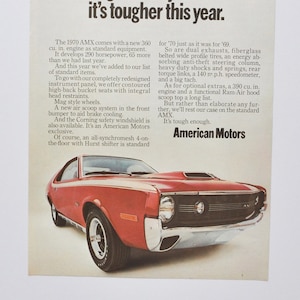 Anuncio de automóvil AMC AMX 1970 (anuncio fotográfico clásico antiguo de la compañía automotriz, folleto impreso de piezas, distribuidor estadounidense de automóviles, caballos de fuerza, palanca de cambios Hurst automática)