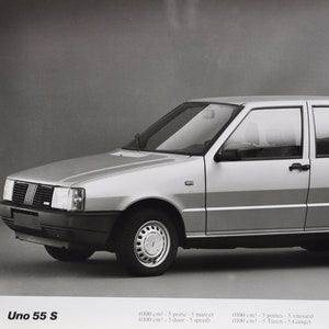 Grande foto Fiat Uno 55 S (foto stampa auto foto auto motore lusso brochure concessionaria vecchio lusso 55S auto italiana)