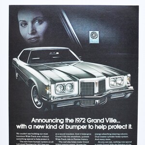 Grote autoadvertentie 1972 Pontiac Grand Ville (GM General Motors Company klassieke oude fotoadvertentie onderdelen gedrukte brochure dealer dealer)
