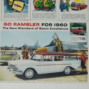 Grote autoadvertentie 1960 AMC Rambler Cross Country Station Wagon (American Motors Company klassieke oude fotoadvertentie dealer onderdelen VS Amerikaanse auto)