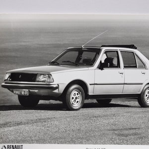 Grande foto Renault 18 GTL (foto stampa auto foto auto motore auto concessionaria concessionaria francese auto)