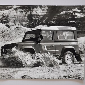 Foto 1987 Land Rover 90 (Autopresse Fotografie Bild Motors Unternehmen Luxus Händler Broschüre Verkaufsdruck Poster british auto uk)