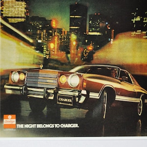 Auto-Werbung 1977 Dodge Ladegerät (motor company classic alte Foto-Werbung Teile Print Broschüre Autohaus Autohaus Amerika Chrysler Motors USA)