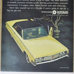 Grote autoadvertentie Chrysler Newport 2-deurs hardtop (autobedrijf klassieke oude fotoadvertentie onderdelen gedrukte brochure dealer Amerikaanse motor VS)