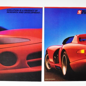 Annonce de 2 pages pour une voiture Dodge Viper (chrysler motor company classique vieille photo impression brochure publicitaire concessionnaire concessionnaire automobile course)