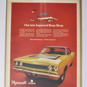 Grande pubblicità per auto 1968 Plymouth Road Runner (azienda automobilistica Chrysler vecchia pubblicità fotografica classica parti brochure stampata concessionario concessionario USA)