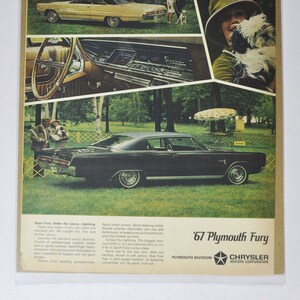 Grote autoadvertentie 1967 Plymouth Sport Fury (motorbedrijf chrysler oude klassieke fotoadvertentie onderdelen gedrukte brochure dealer VS Amerikaanse autosport)