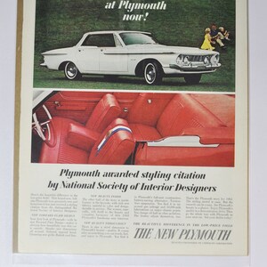 Grote autoadvertentie 1962 Plymouth (autobedrijf chrysler oude klassieke foto advertentie onderdelen gedrukte brochure dealer dealer garage station VS)