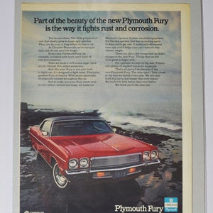 Grote autoadvertentie 1973 Plymouth Fury (autobedrijf chrysler oude klassieke fotoadvertentie onderdelen gedrukte brochure dealer dealer autogarage)